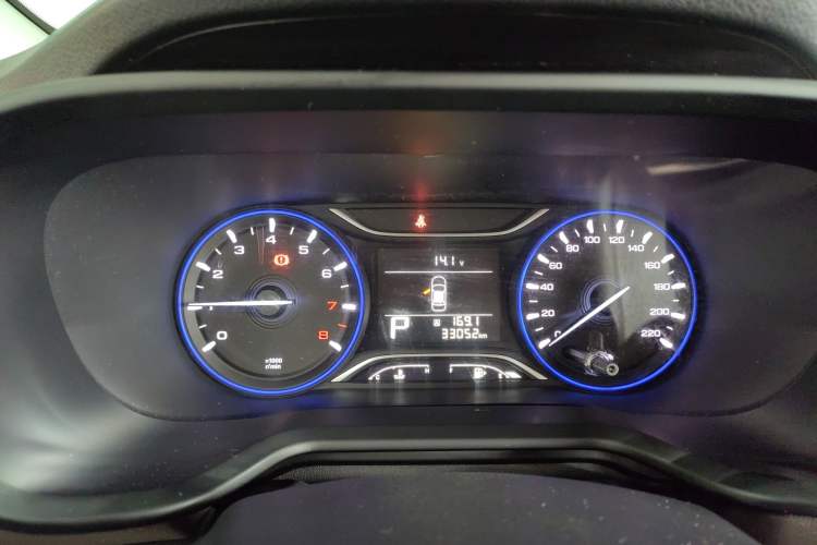 Used GAC Trumpchi GS3 2017 150N Automatic Elite Edition Instrument Cluster