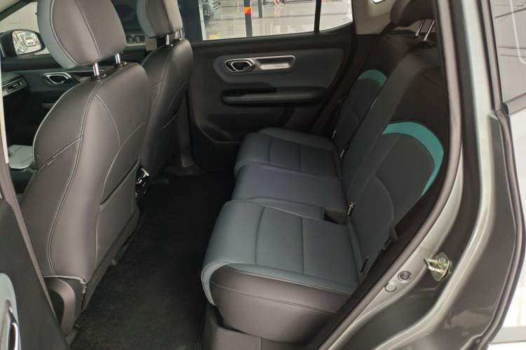 Used AION Y 2023 Plus 610 Smart Edition Ternary Lithium
