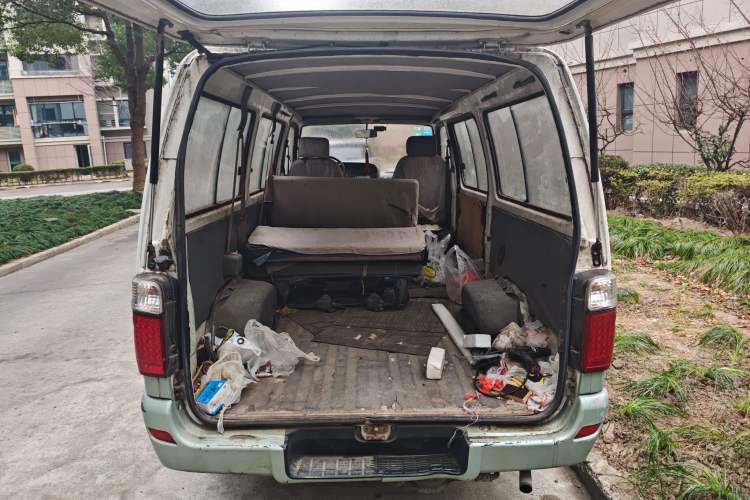 Used Jinbei Hiace 2011 2.0L 5th Generation Kuaiyunwang Standard Version 4G19