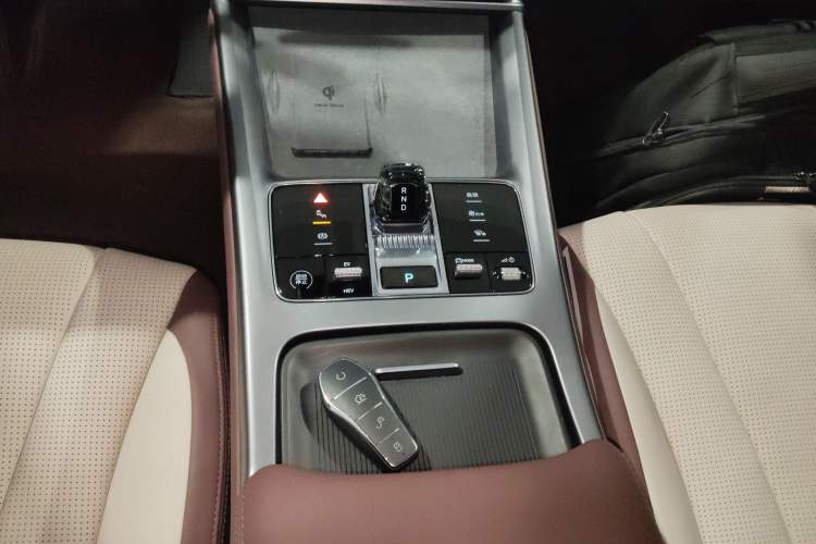 Used BYD Seal 2023 DM-i 1.5T 121km Prestige Model