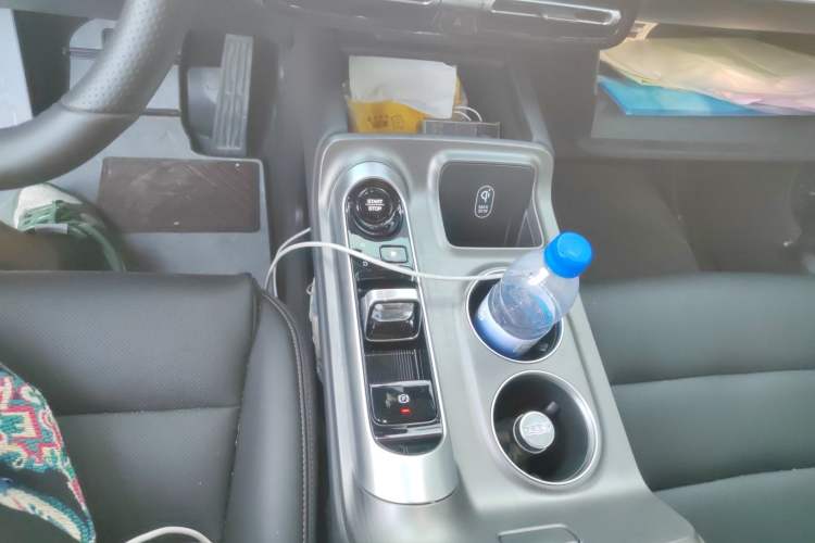 Used GAC Trumpchi Trumpchi E8 2024 Honor Series 2.0L Honor Edition