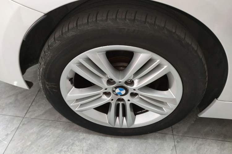 Used BMW 3 Series 2017 320Li Fashion Model