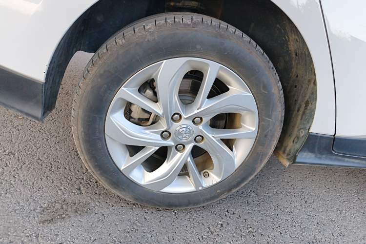 Used Buick Velite 6 2023 430km Range Commuter Version
