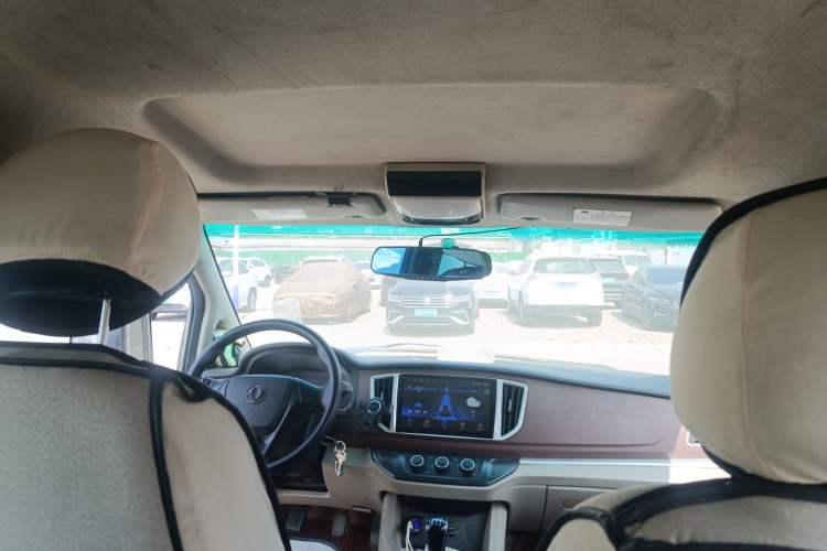 Used FORTHING Lingzhi 2018 M5L 1.6L 7-Seater Comfort Model