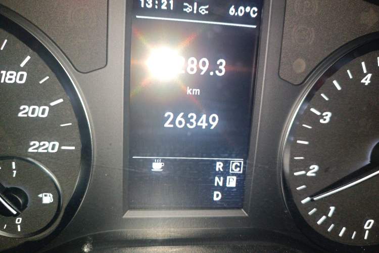 Used Mercedes-Benz Vito 2023 2.0T Business Version 7 Seats