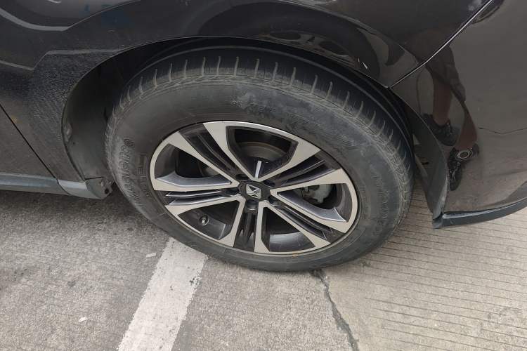 Used BORGWARD BX7 2016 28T Two-Wheel Drive Luxury Version 5 Seats
