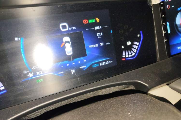 Used Dongfeng Aeolus E70 2023 500 Smart Edition Lithium Iron Phosphate 48.6 kWh 120 kW