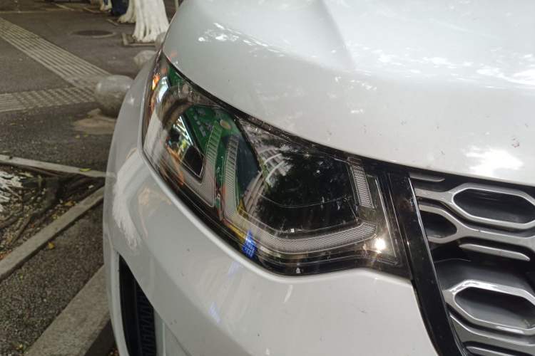 Used Land Rover Discovery Sport 2020 249 PS R-Dynamic Performance Edition