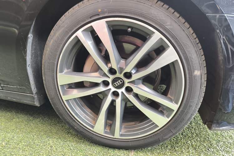 Used Audi A6L 2023 Revised 40 TFSI Luxury Prestige Edition
