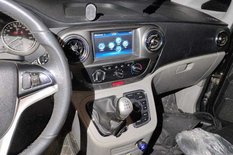 Used JAC Refine M3 2019 IKEA Edition 1.8L Luxury Smart Model
