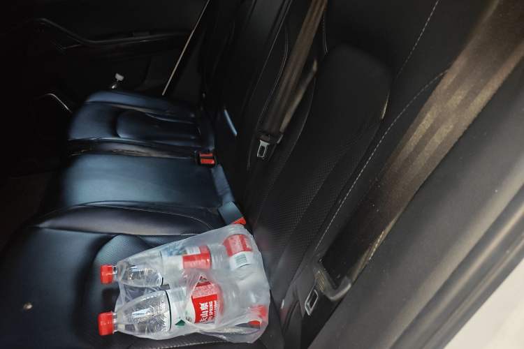 Used Zotye Domy X7 2017 1.5T Manual Elite Version Left Rear Seat