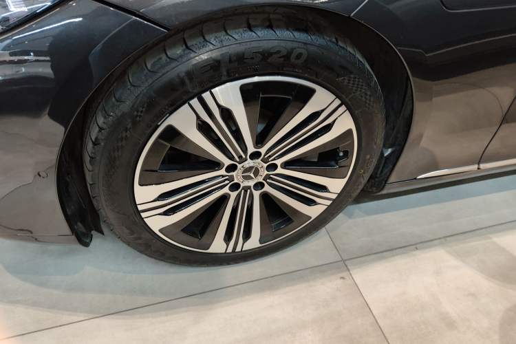 Used Mercedes-Benz EQS 2022 Updated Version 450+ Pioneer Edition Exterior 7