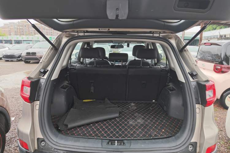 Used CHANGAN CS75 2017 Shangkui Edition 1.5T Automatic Fengxiang Model