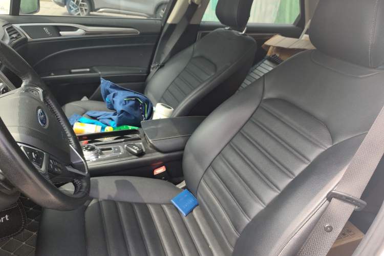 Used Ford Mondeo 2018 EcoBoost 180 Smart Control Fashion Model China VI Standard
