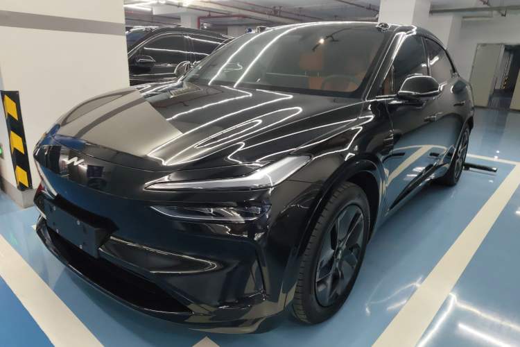 Used ONVO L60 2024 60 kWh Rear-Drive Version