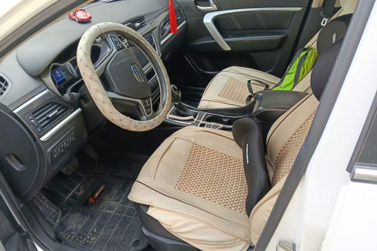 Used Geely Auto Emgrand 2017 Sedan Million Edition 1.5L CVT Upward Version Left Front Seat