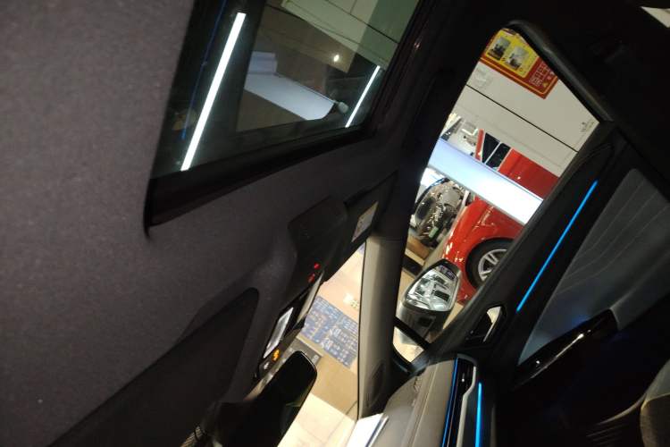 Used Volkswagen ID.4 X 2021 Pro Smart Long-Range Edition