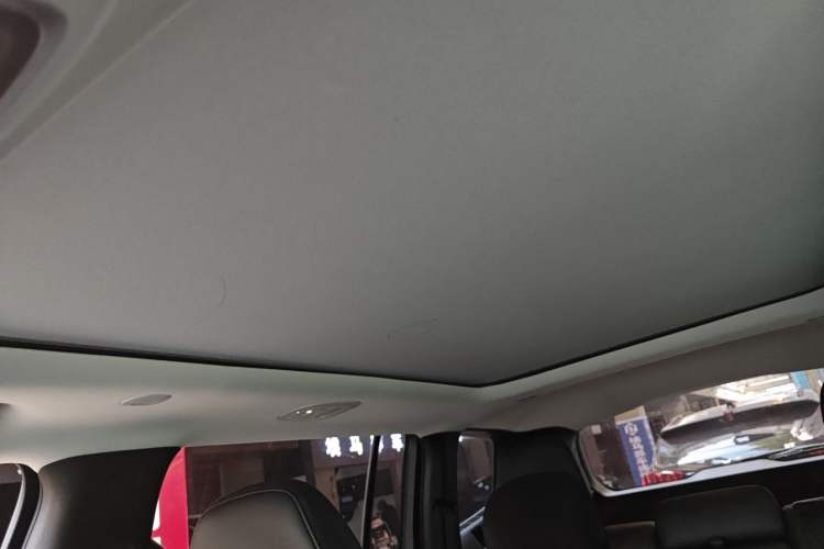 Used Jeep Commander 2018 2.0T Two-Wheel Drive Enjoy Edition China V