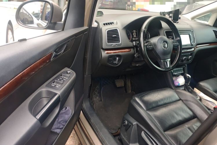 Used Volkswagen Sharan 2014 2.0 TSI Comfort Model Driver Seat