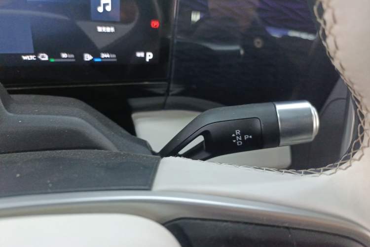 Used Geely Galaxy L7 2023 1.5T 115 km Starship
