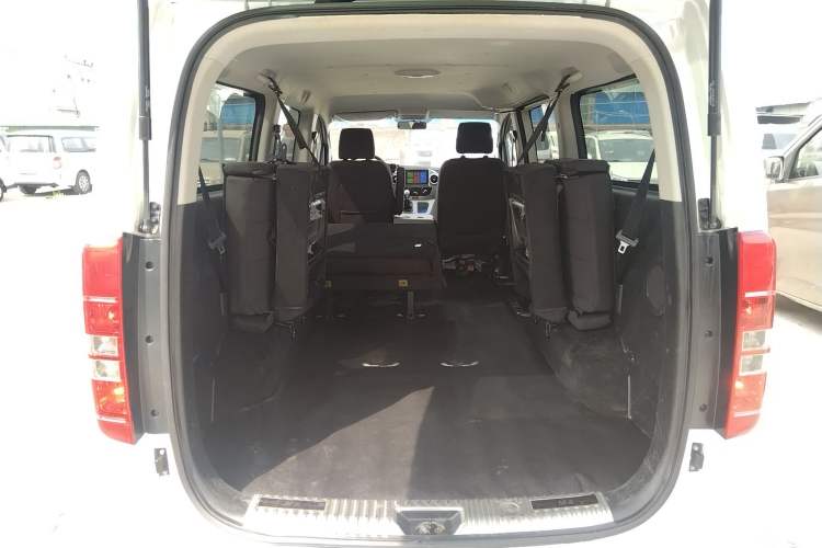 Used JAC Refine M3 2022 PLUS IKEA Edition 1.8L Comfort Version
