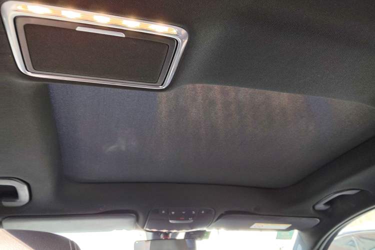 Used Mercedes-Benz GLC 2020 GLC 260 L 4MATIC Dynamic Model