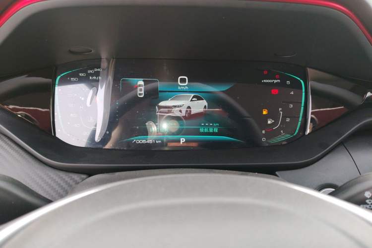 Used Dongfeng Aeolus Yixuan MAX 2021 1.5T Ultra-Stylish Trendsetter Edition