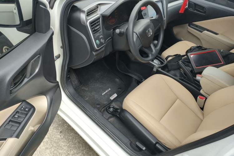 Used Honda Greiz 2016 1.5L CVT Classic Edition