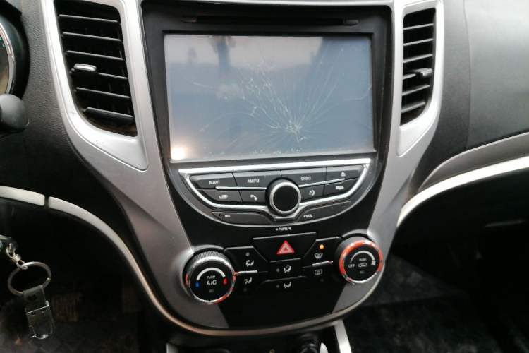 Used Changan CS35 2012 1.6L Manual Comfort Edition China IV Standard
