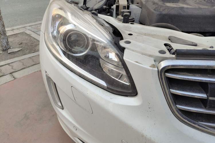 Used Volvo XC60 2017 T5 AWD Smart Range Edition Right Front Headlight