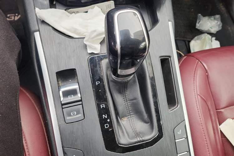 Used Wey VV7 2017 VV7c 2.0T Flagship Model