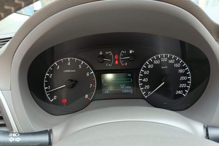 Used Nissan Sylphy 2012 1.6 XL Manual Luxury Edition Instrument Cluster