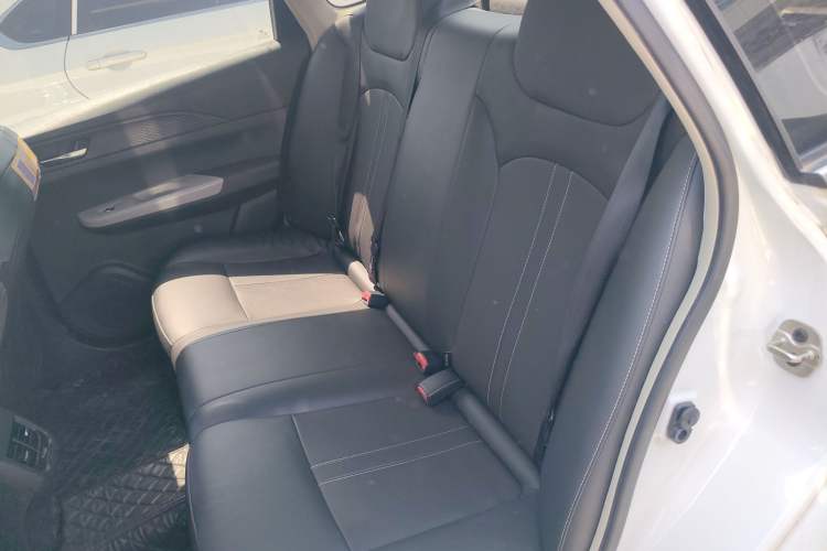 Used Dongfeng Aeolus E70 2021 Revised Version 360H Battery-Swap Edition
