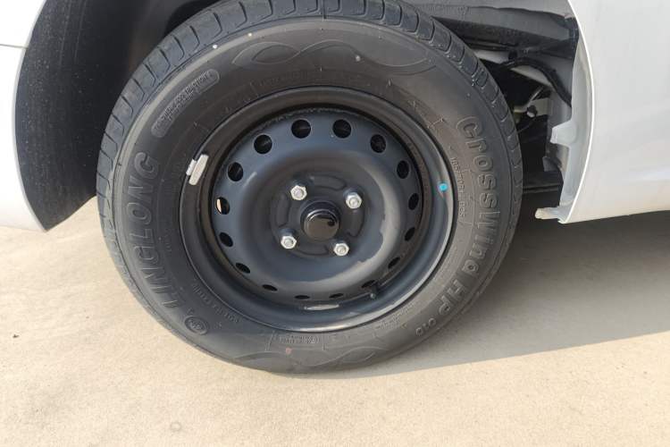 Used Wuling Hongguang New Energy 2025 Extended-Range Hybrid 50 km Standard Version