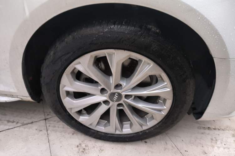 Used Audi A4L 2019 40 TFSI Ambition China VI
