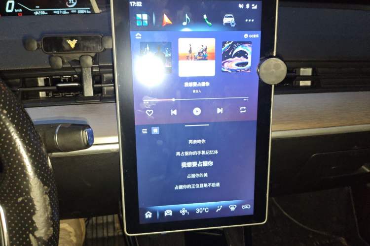 Used NETA V 2021 Standard Range Entertainment Edition
