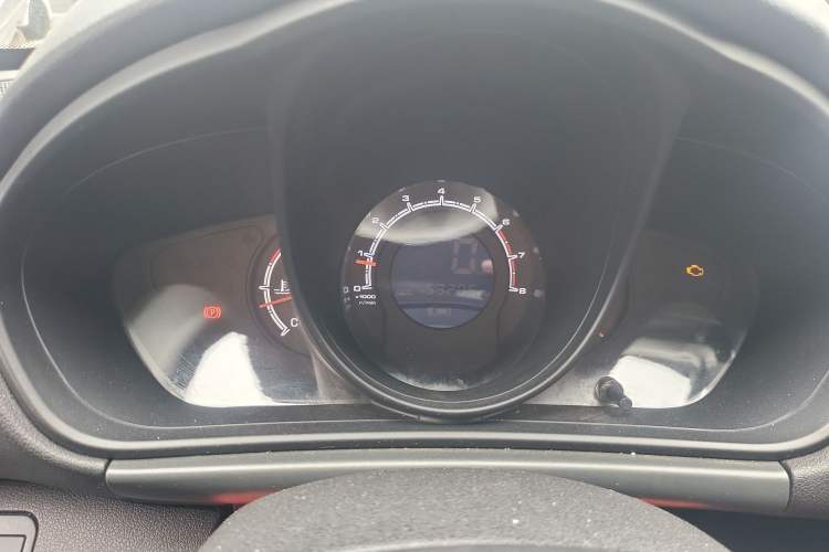 Used Lifan Auto X60 2015 1.8L CVT Luxury Model China V Standard Instrument Cluster