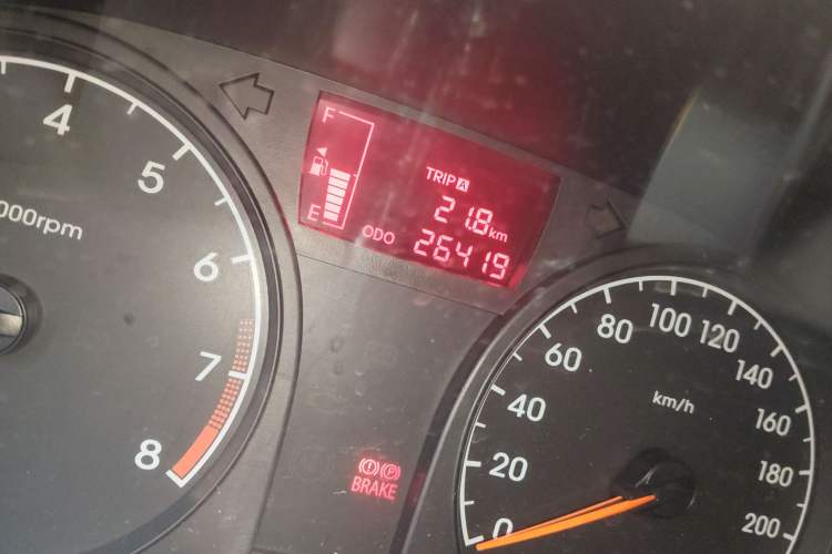 Used Hyundai Verna (older generation) 2014 1.4L Manual Smart GLS Trim
