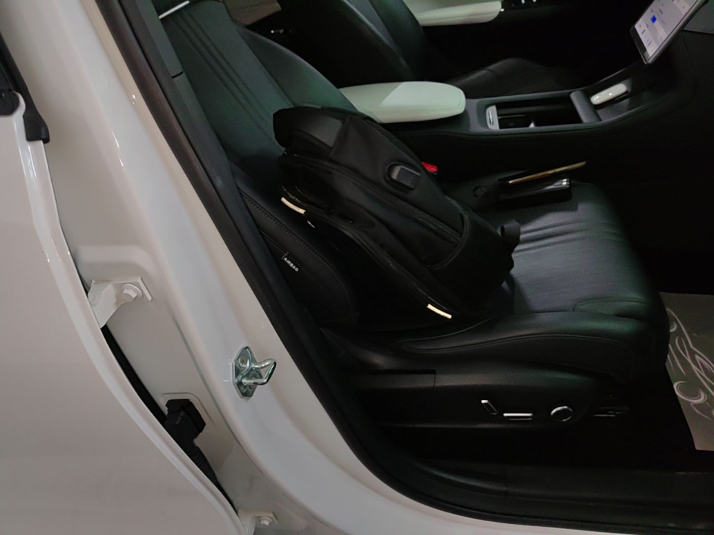 Geely Galaxy L7 2023 1.5T 115 km MAX — снимка 19