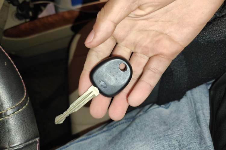 Used Hyundai Celesta 2010 1.6L AT GLS
