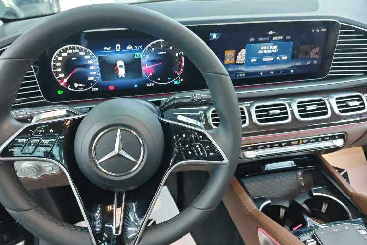 Used Mercedes-Benz GLE 2024 Refreshed GLE 350 4MATIC Stylish Edition
