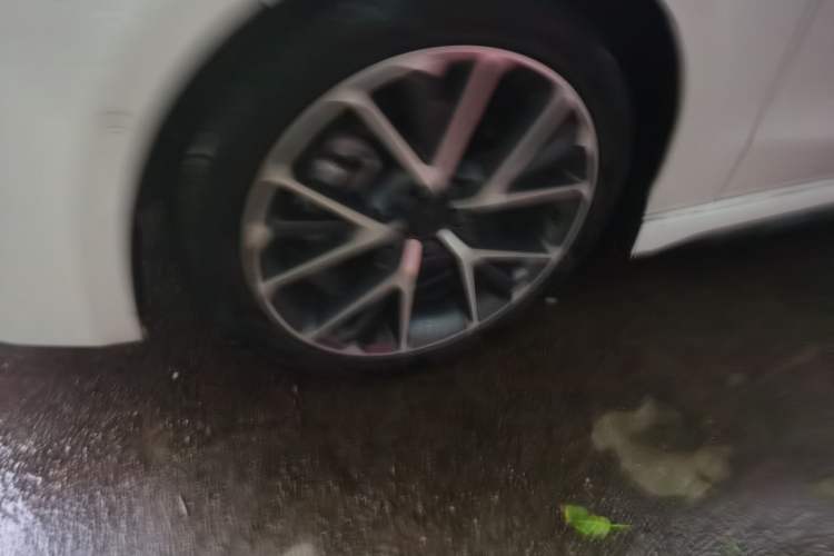 Used Lynk & Co 03 2022 1.5TD DCT JingPro
