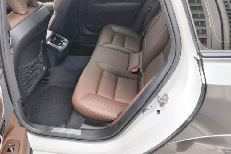 Used Volvo V90 2022 Cross Country B5 AWD Smart Range Edition
