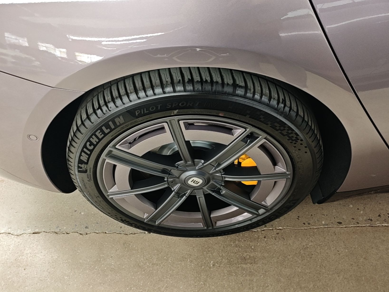 Xiaomi Auto SU7 2026 Model Standard Edition — снимка 11