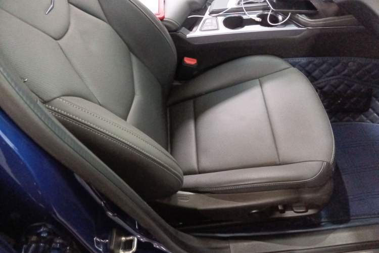 Used Cadillac CT4 2023 28T Luxury Version