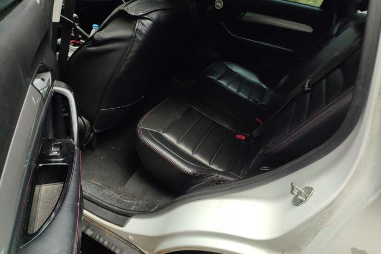 Used Cowin X3 2017 1.6L Manual Enthusiast Edition China V Standard