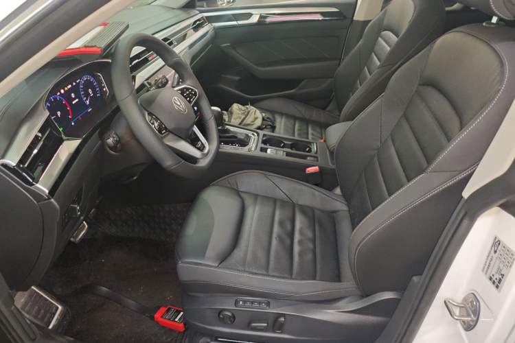 Used Volkswagen FAW-Volkswagen CC 2024 380TSI Striking All-Encompassing Edition