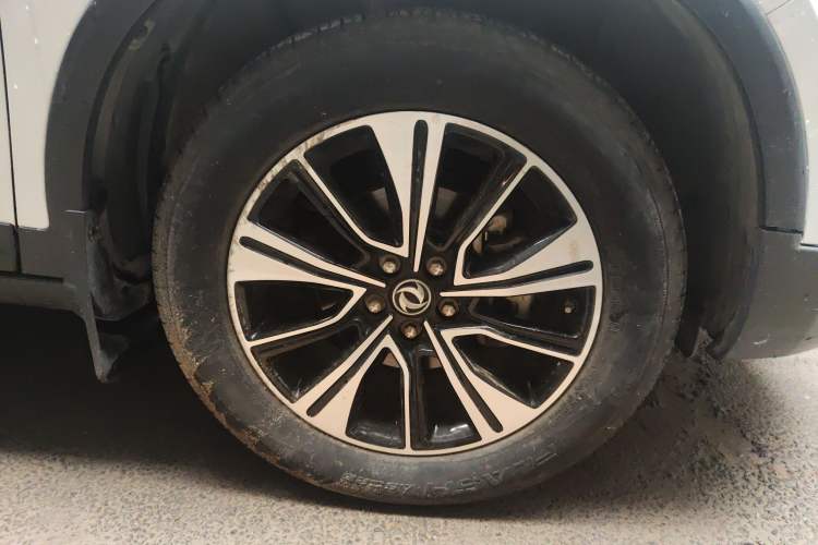 Used Dongfeng Aeolus AX7 2018 Classic 1.6T Automatic Luxury Model