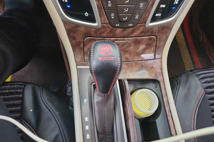 Used Buick LaCrosse 2013 2.4L SIDI Leading Comfort Version
