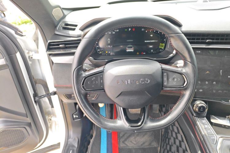 Used Lynk & Co 05 2020 2.0TD Four-Wheel Drive HypeHalo